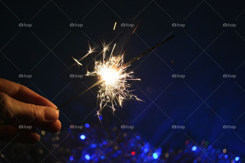 New Year sparkle in hand