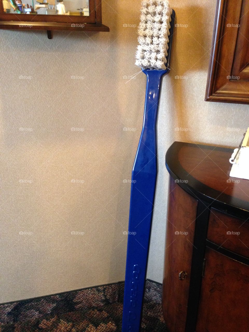 Giant toothbrush