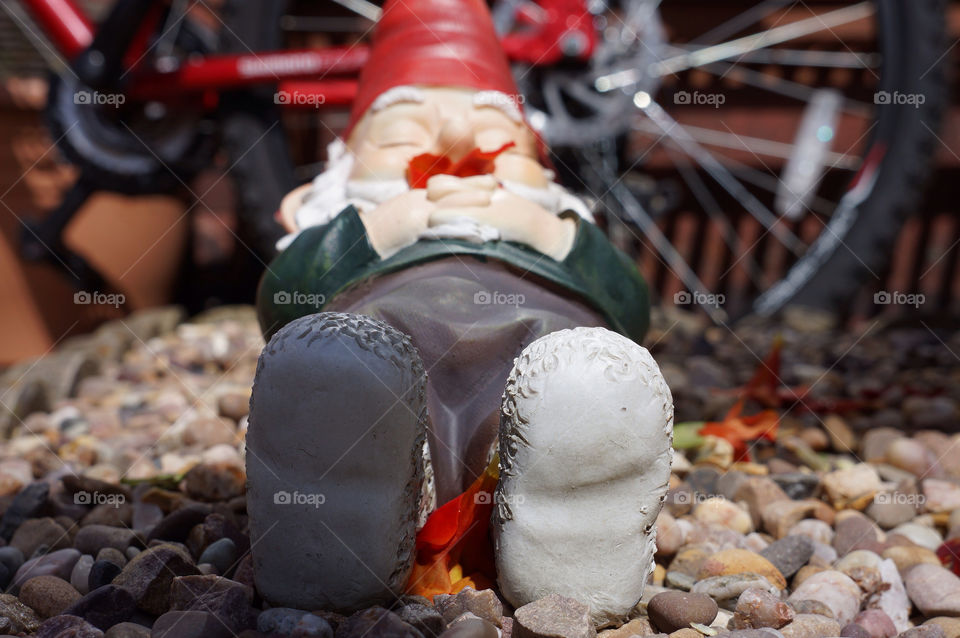 gnome sleeping gnome by rodot58