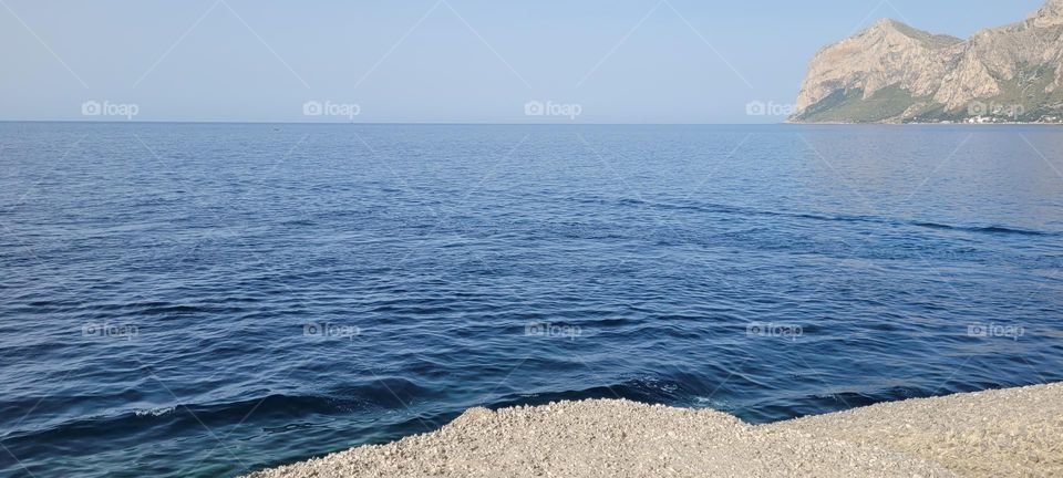 Surfcasting and beautiful sea