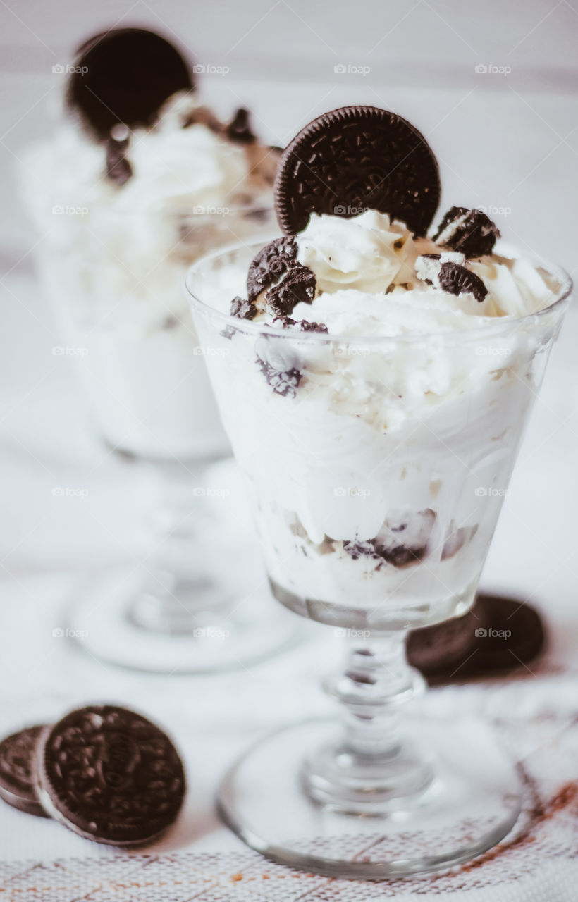 Ice cream dessert