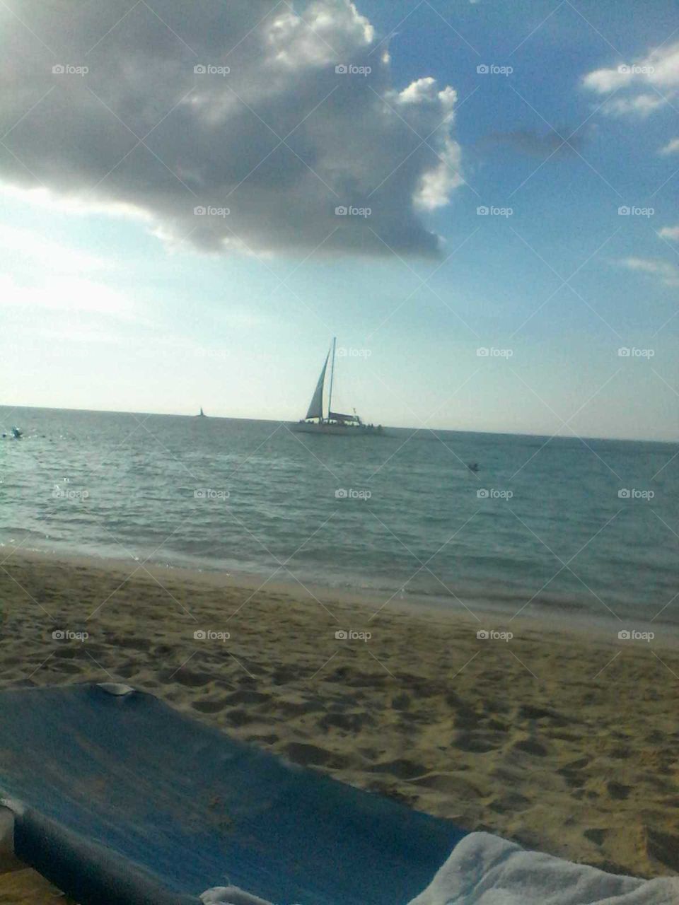 just seeing your self on the beach just setting down and drinking your ice cool beer an watching the boat coming in.