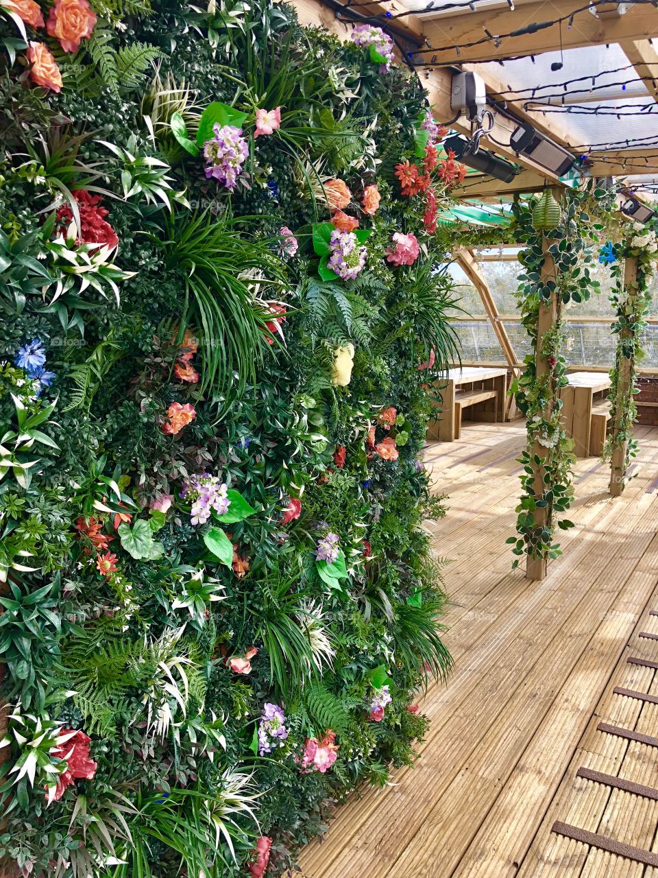 Floral bar