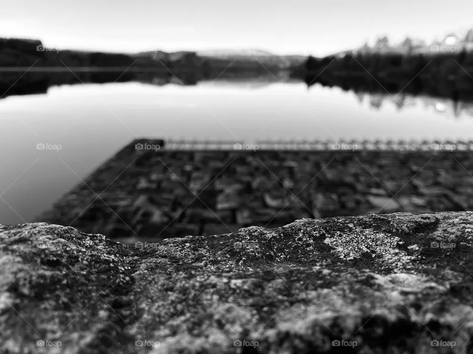 Motionless world.