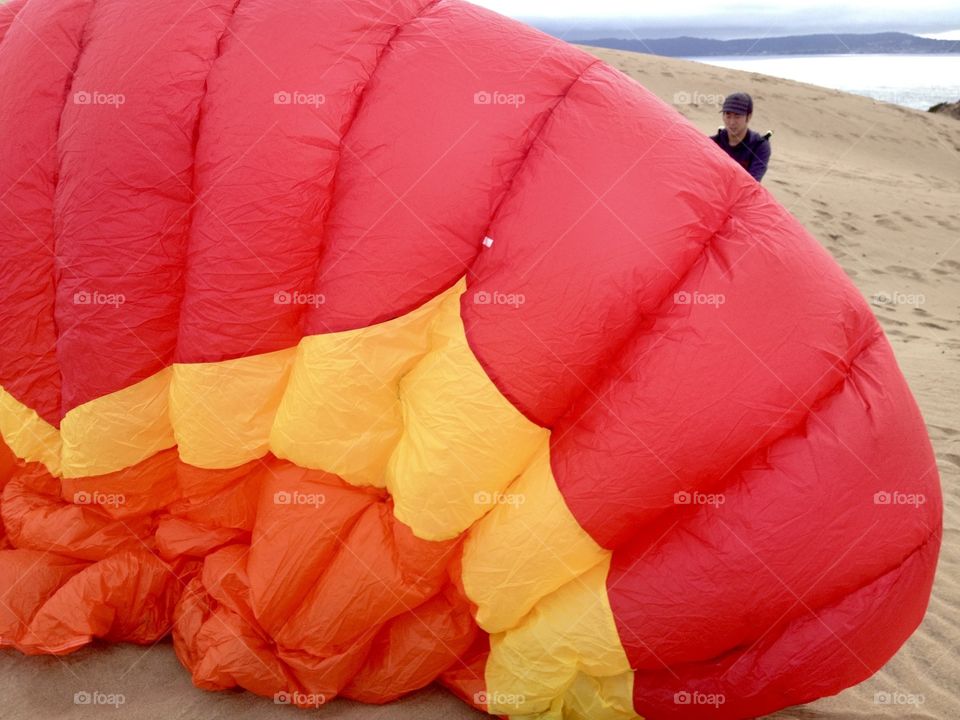 Red and yellow parachute 