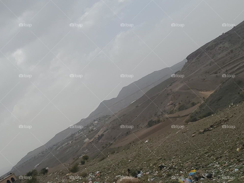 Landscapes from the ground in Happy Yemen