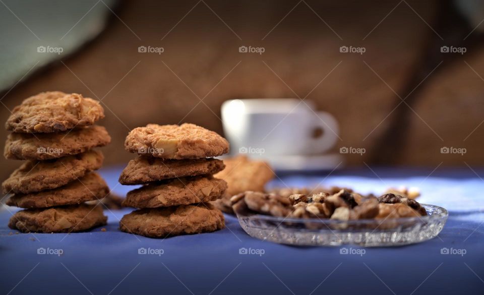 nut and almond biscuits