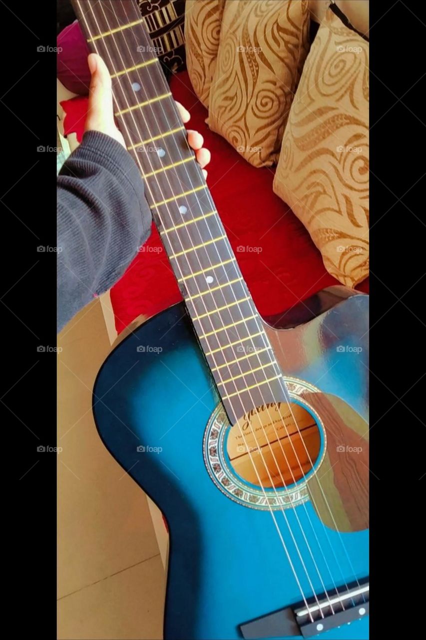 sometimes music is the only medicine the heart and soul need.