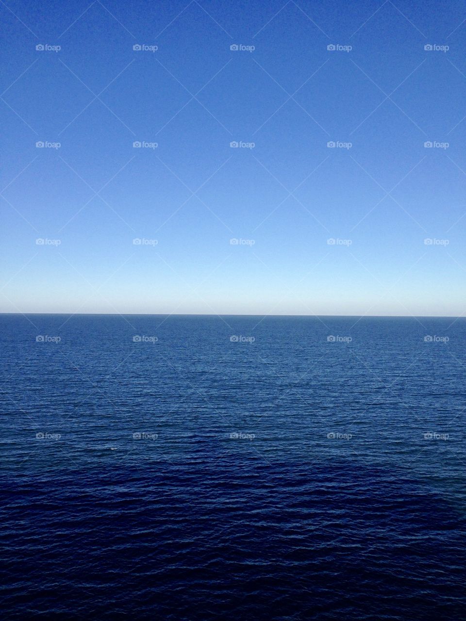 “No Line in the Horizon”. The ocean somewhere near Nassau, Bahamas. 