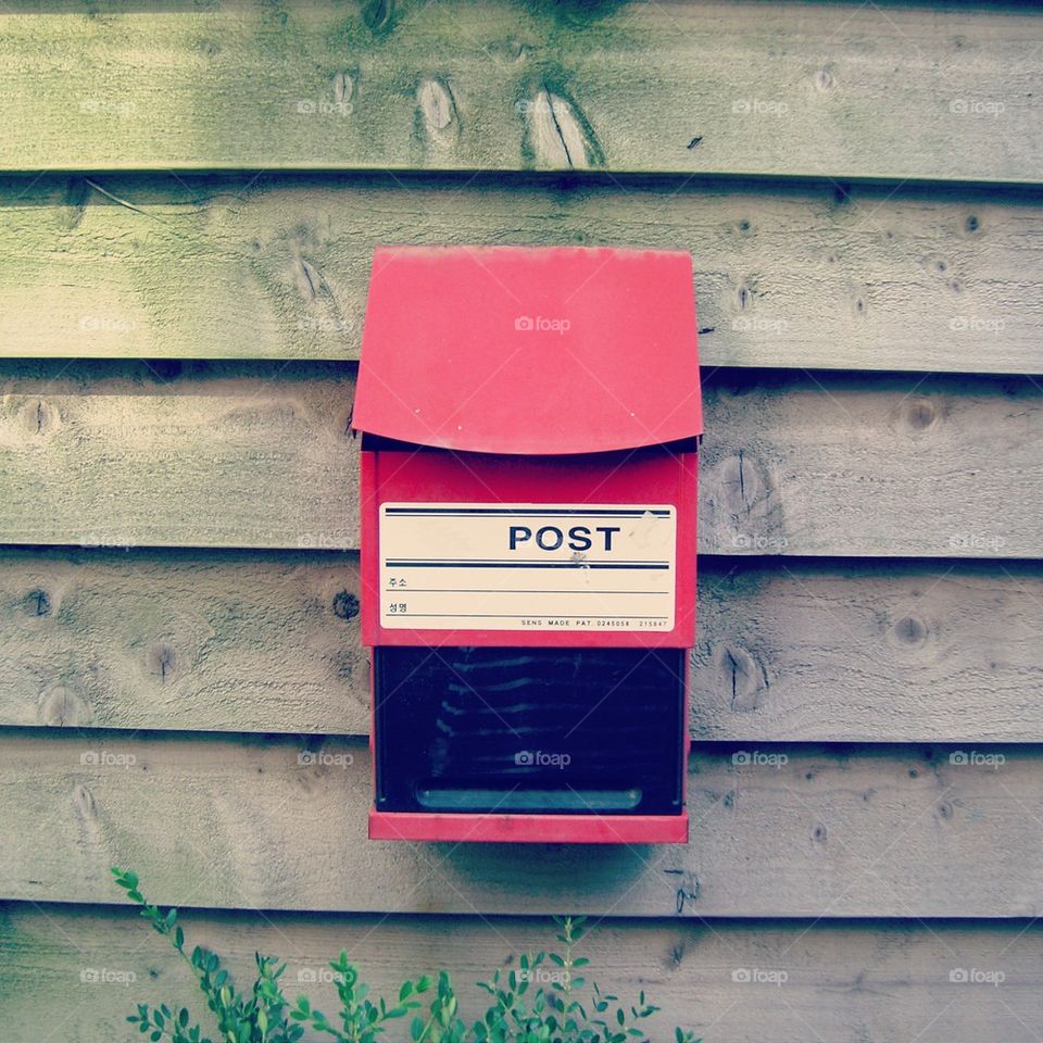 Red mailbox 
