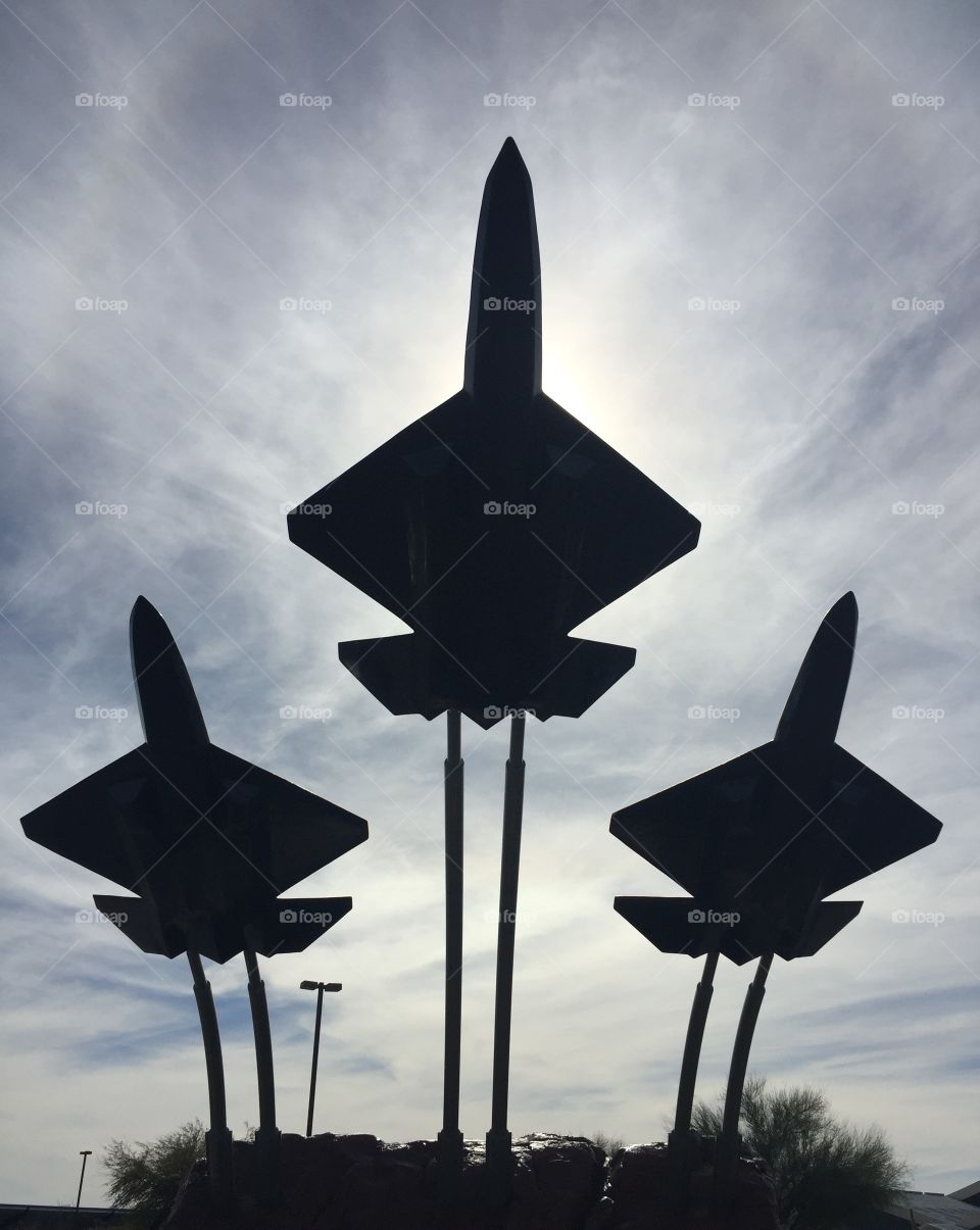 Airplanes sculptures 