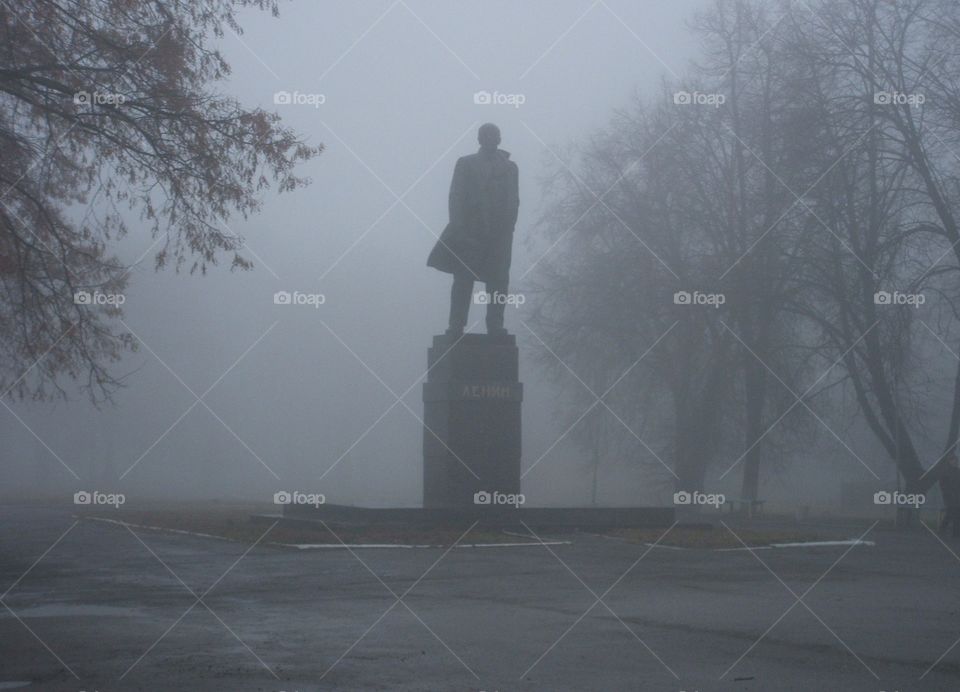 Lenin in fog