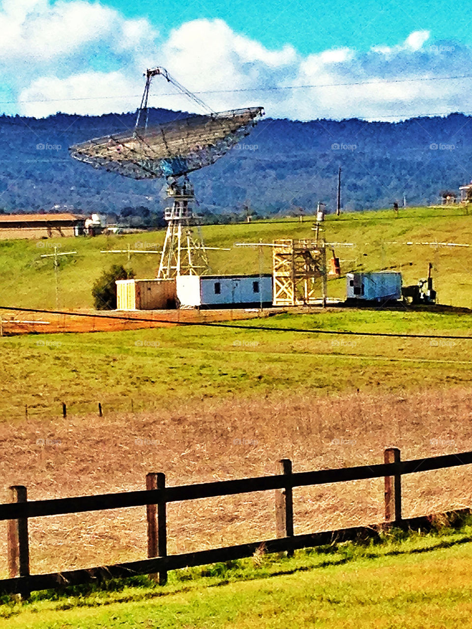 SETI astronomy radio satellite dish receiver