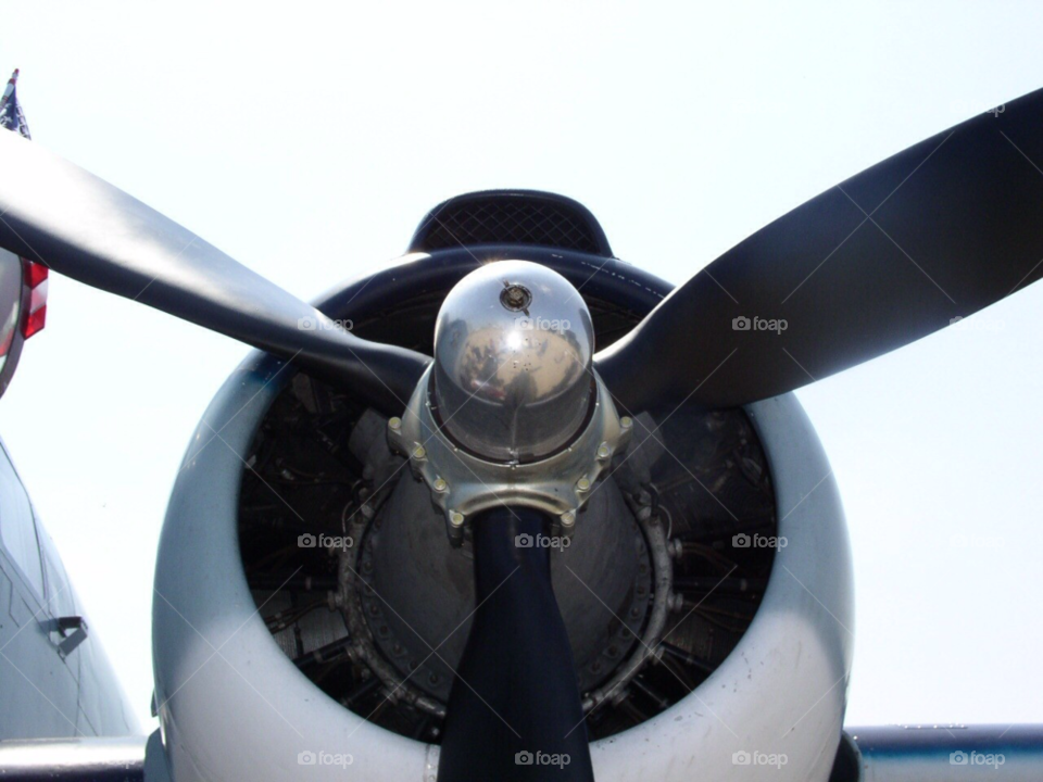 plane propeller by refocusphoto