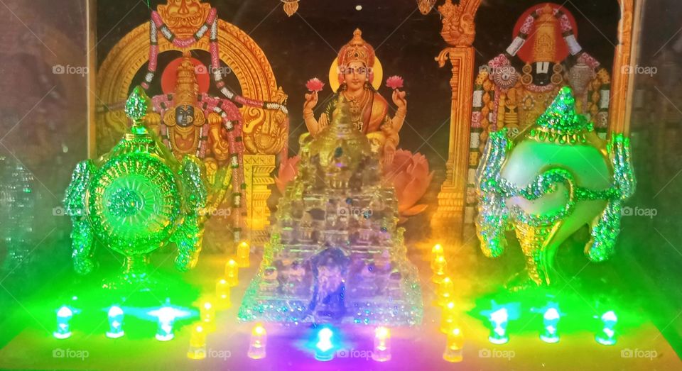 Venkateshwara swammy pic with lightening