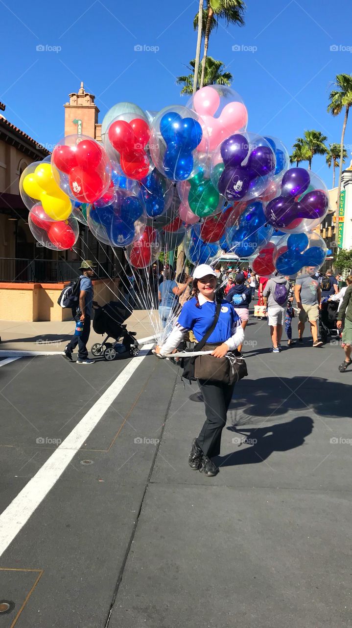 Disney World balloons with lots to say with the color pops