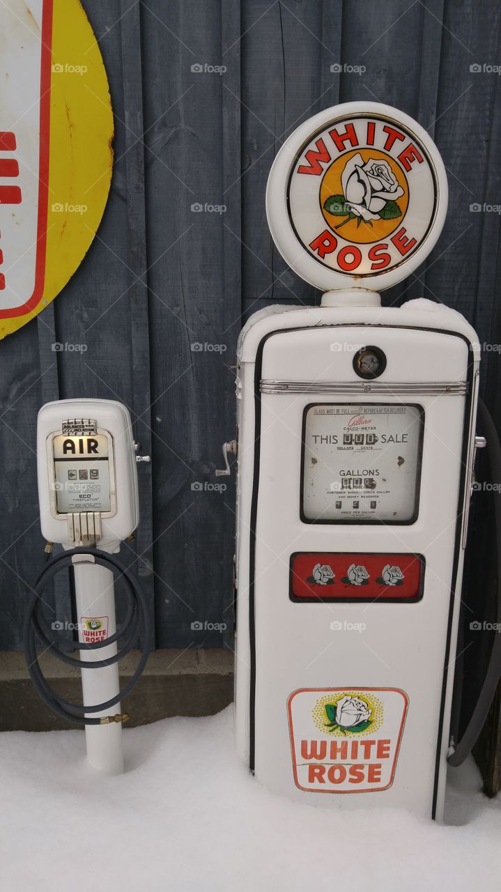 old gas and air pump