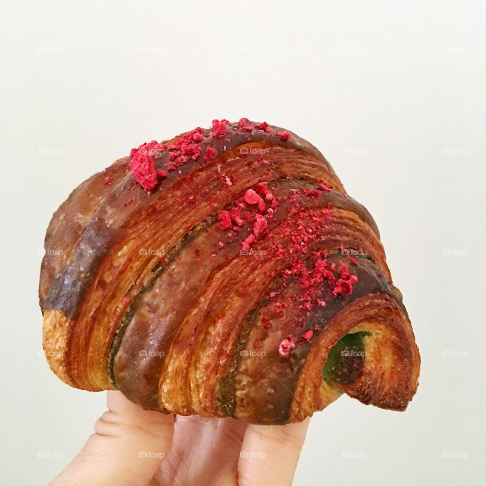 Raspberry and pear croissant 