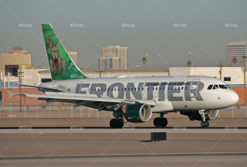 FRONTIER AIRLINES A319 PHX