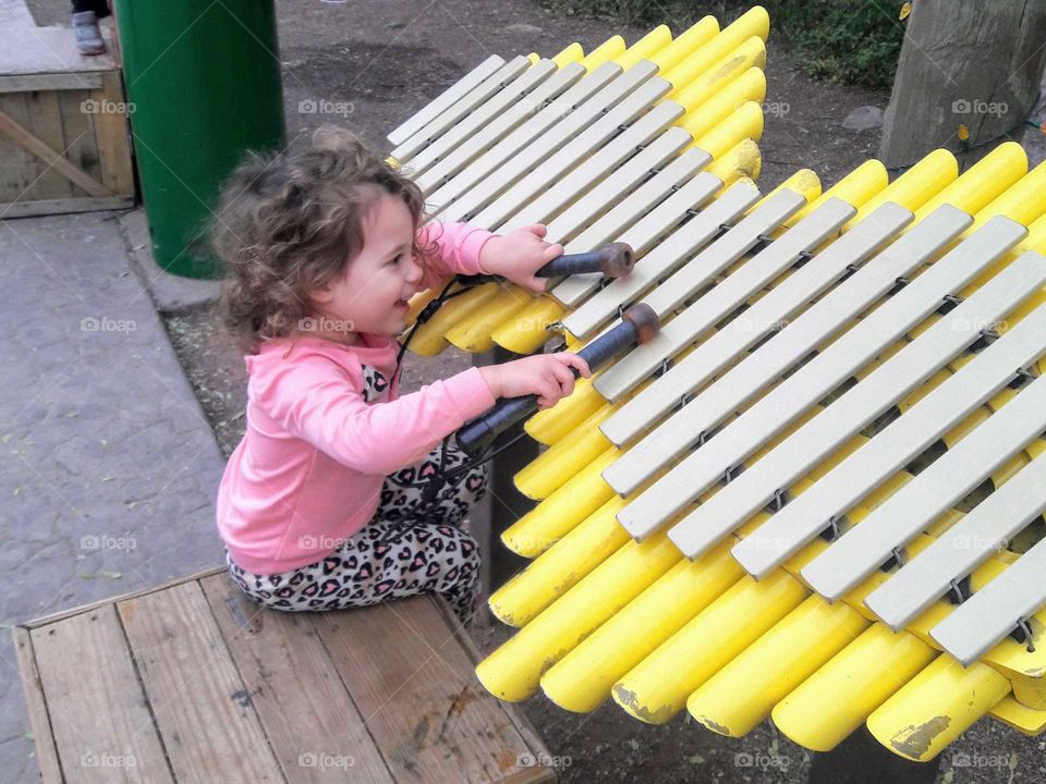 Playing the xylophone