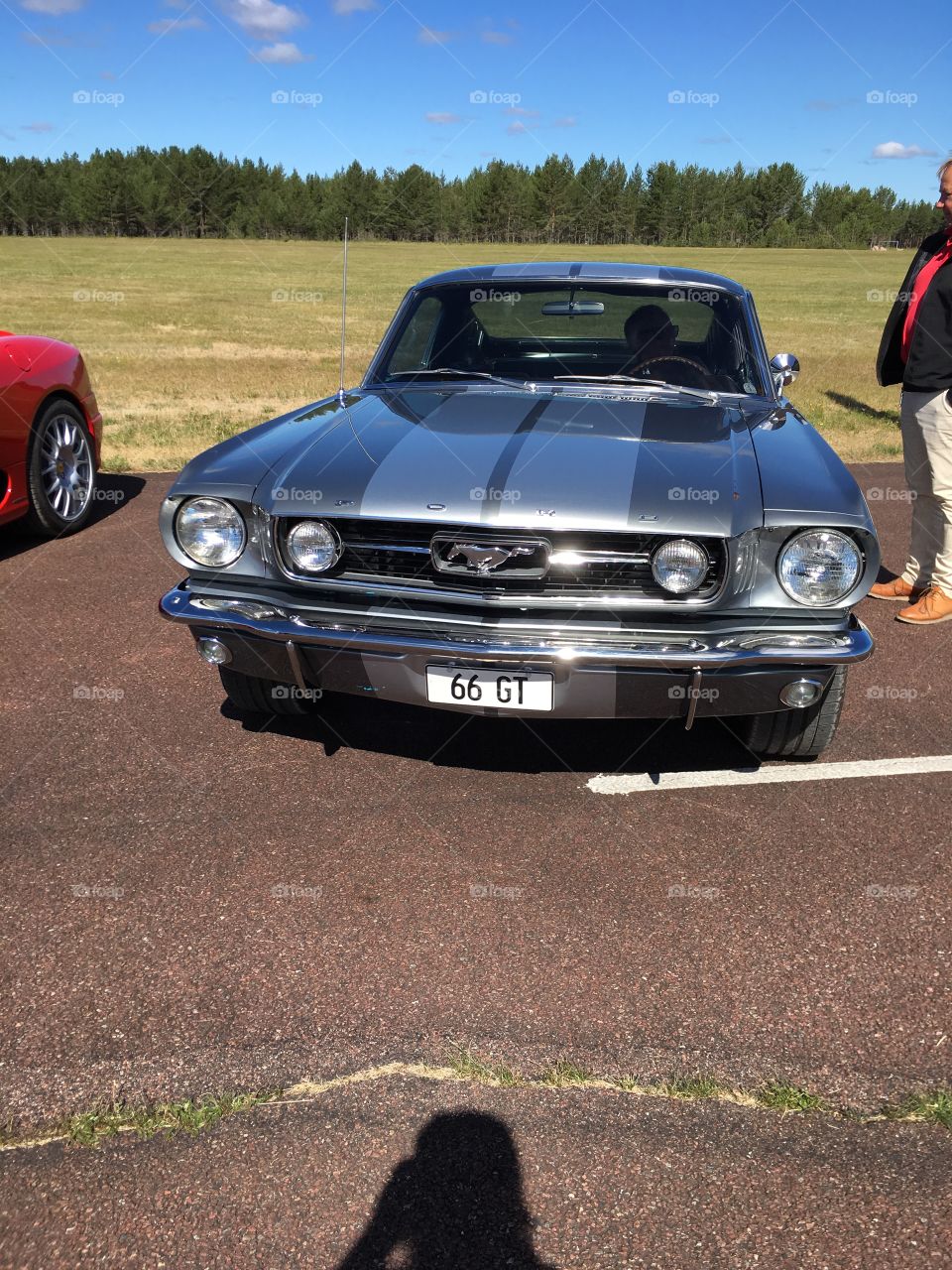 This is an Ford Mustang 1965 V8 engine with C4 automatik transmission,With nice Grey paint.