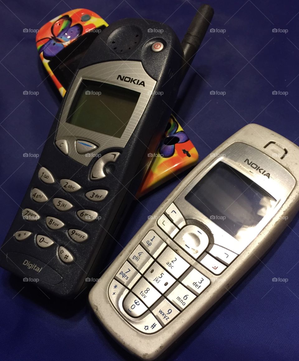 Old Nokia Cells 