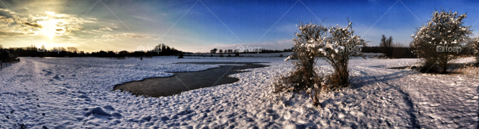 snow winter field cold by roblaughton