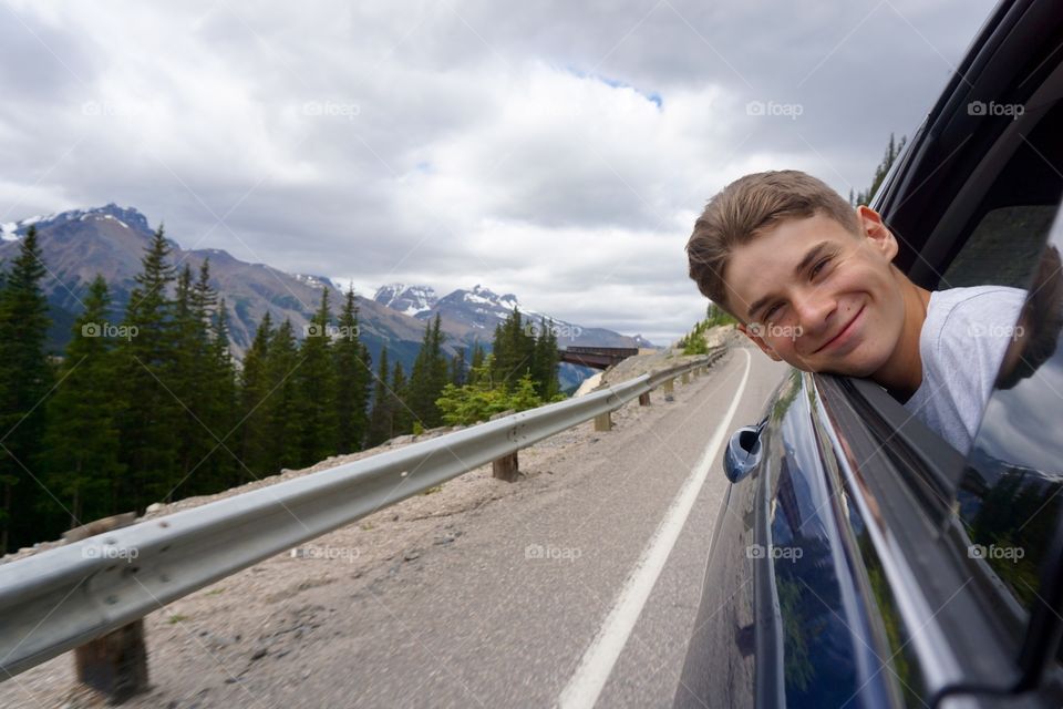 My youngest sons happy smiley face on a Canadian road trip 🇨🇦