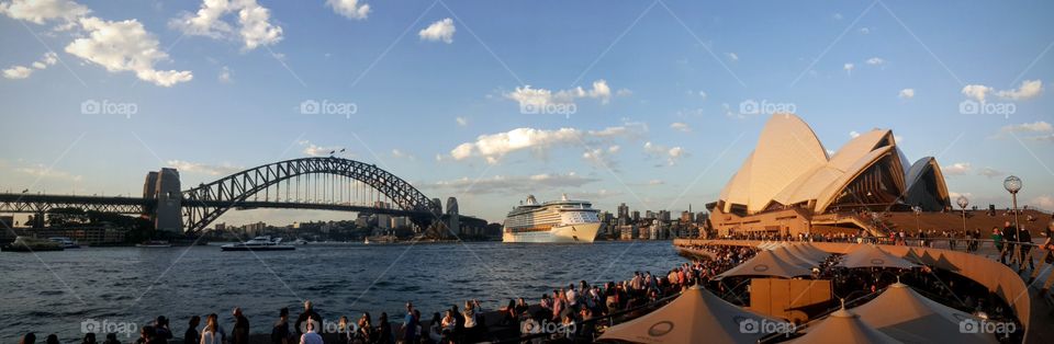 Sydney Harbour cruse