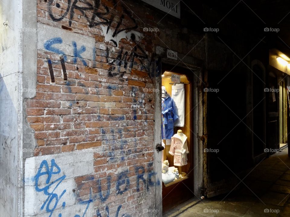 Shop Window, Venice