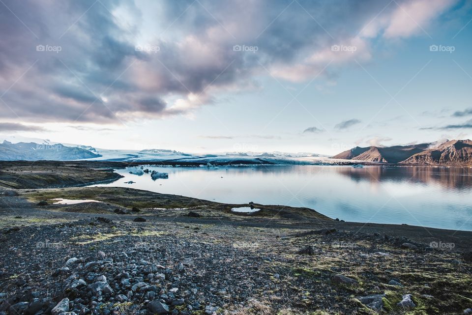 iceland glacier lagoon