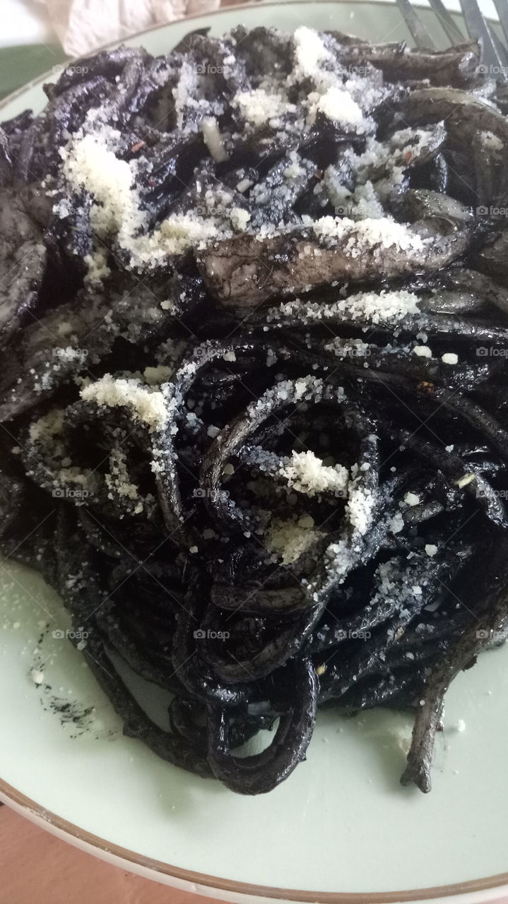 Pasta negra