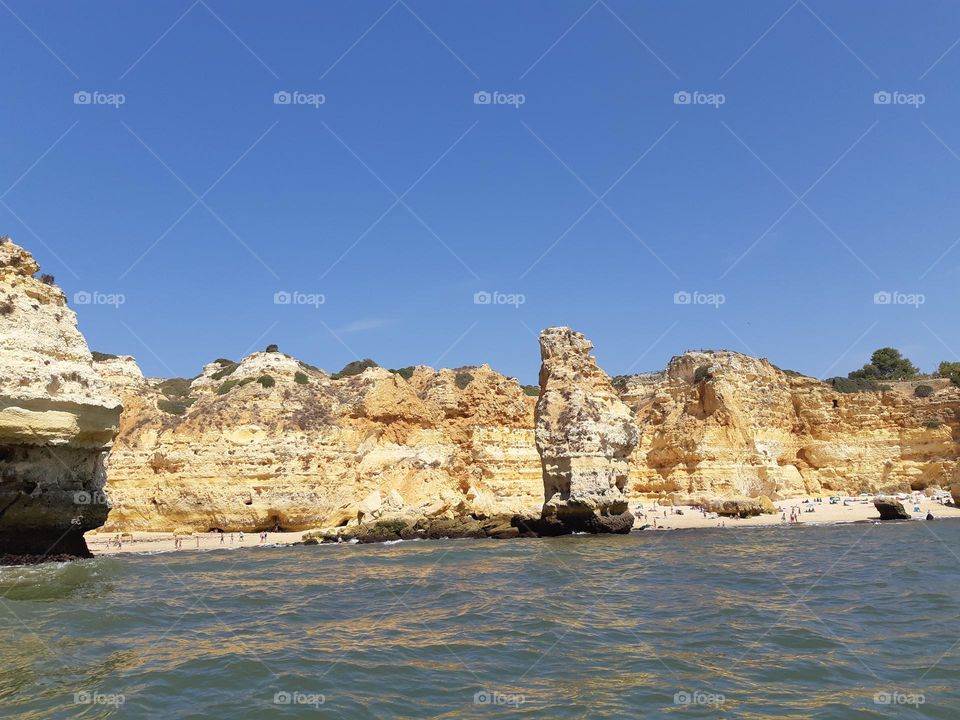 cliffs beach - Algarve