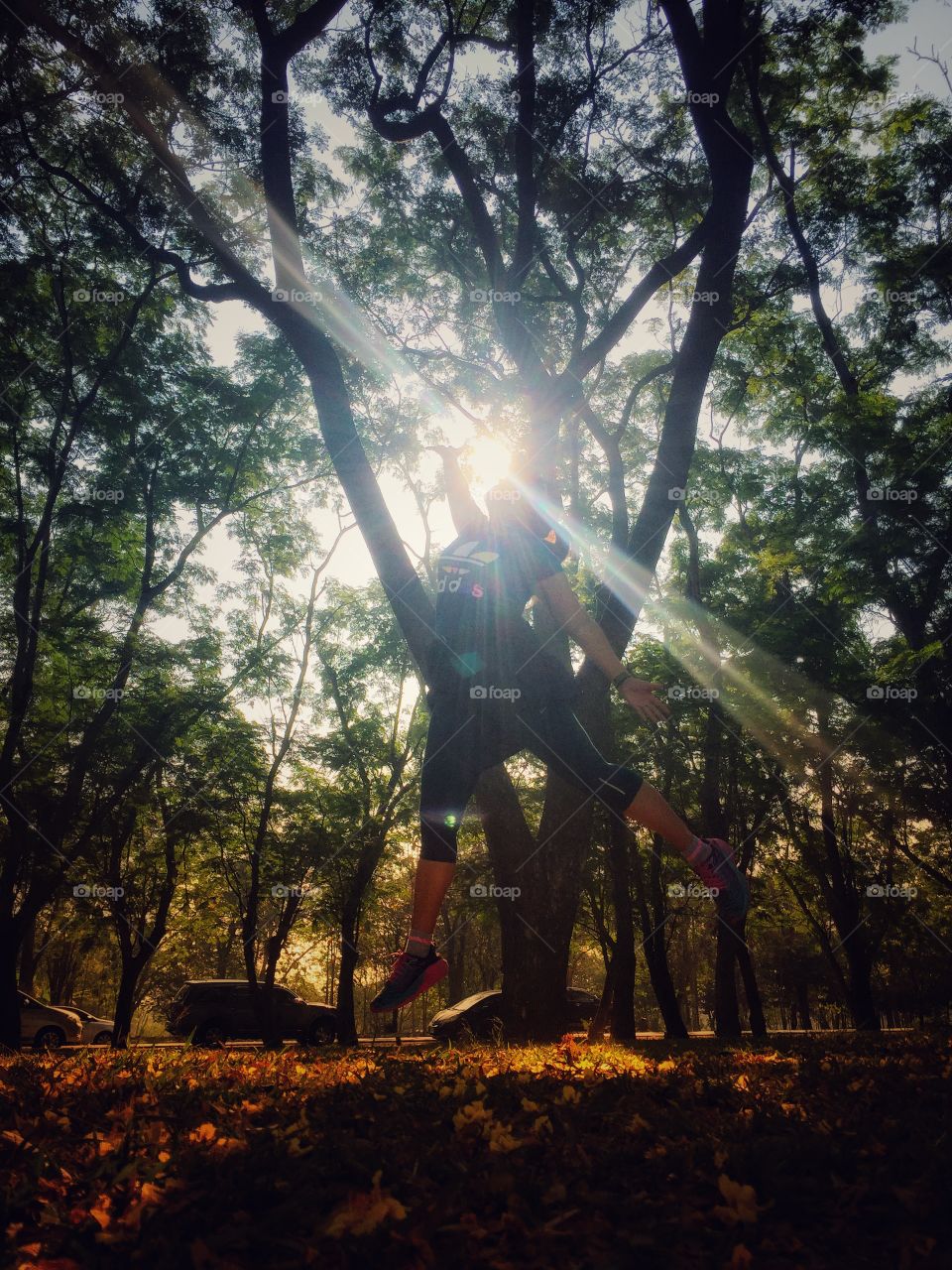 Love is like two people pulling a rubber sheet ... People who hurt are people who do not let go.