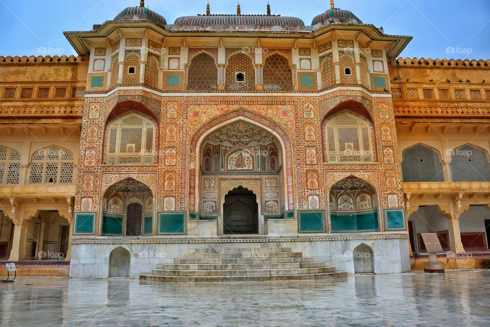 Huge Entrance to the jaipur palace, Rajasthan