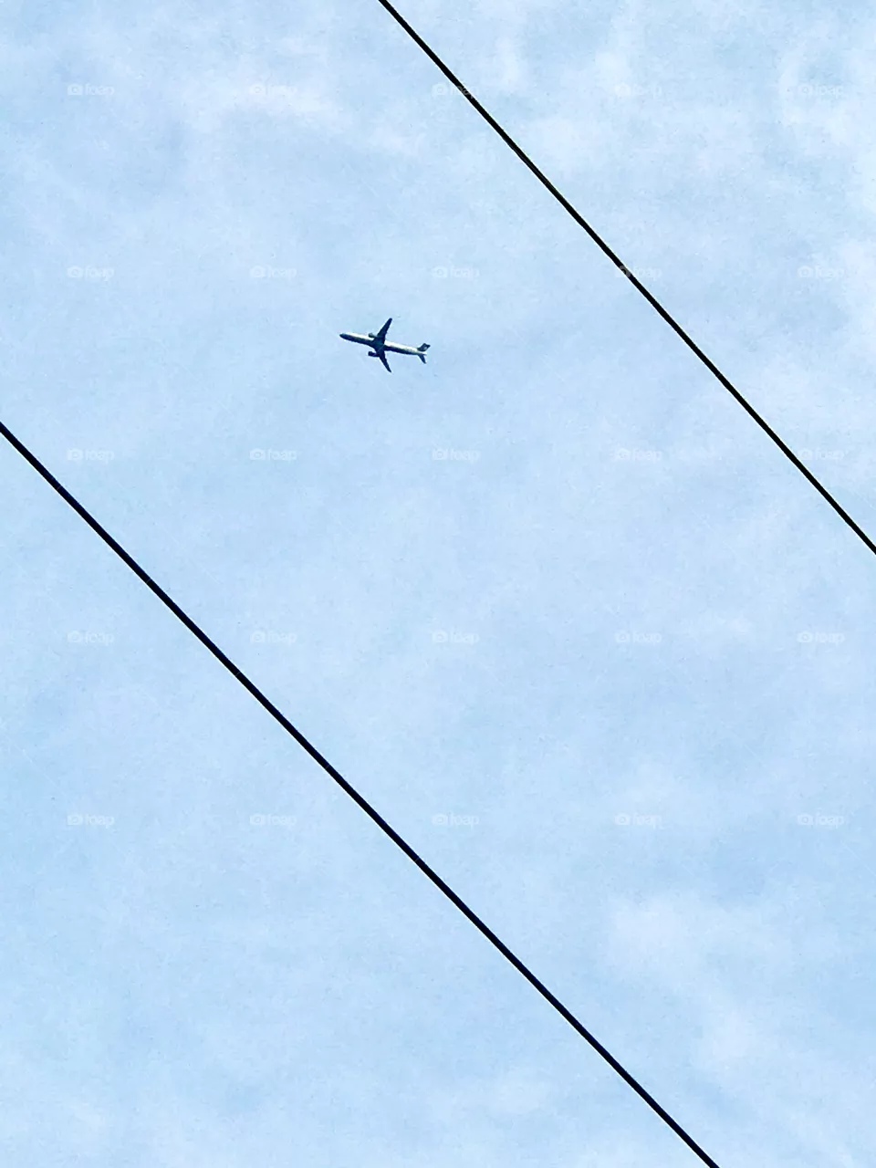 Airplane,sky