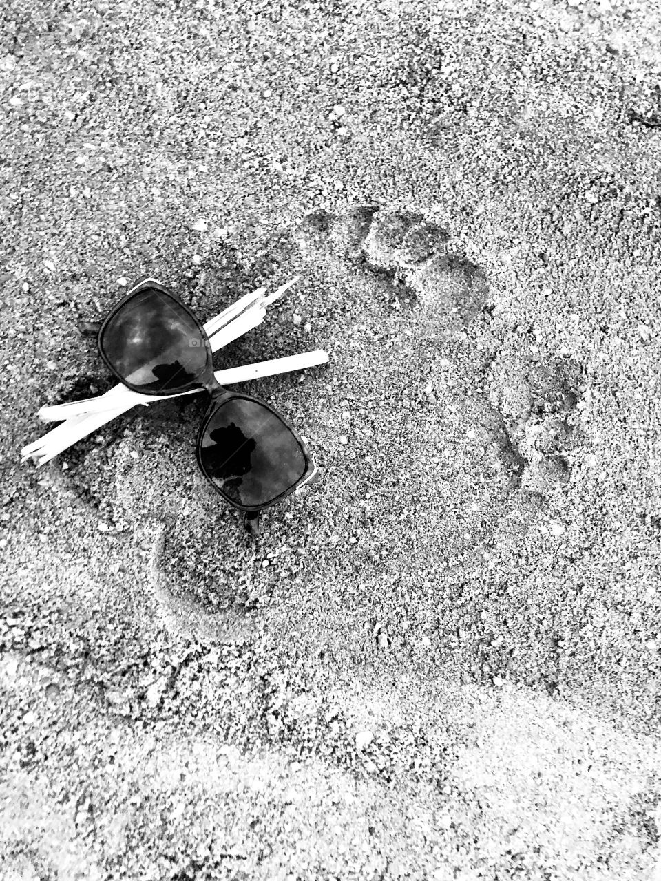 Fun taking photos on a cloudy night at the beach during spring time when the air is still a bit brisk! ! 