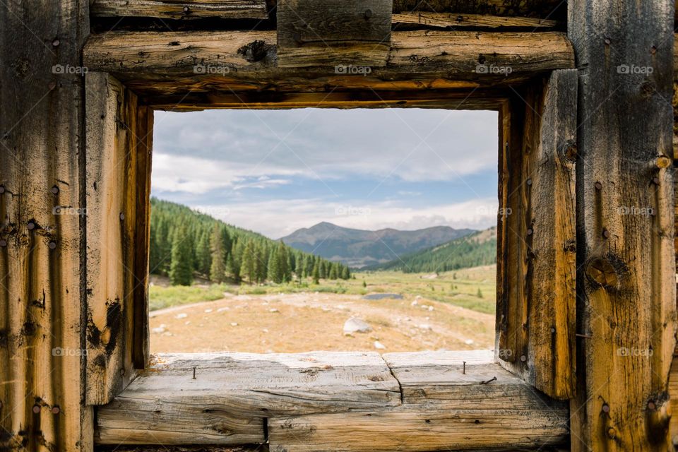 Mountain scenery 