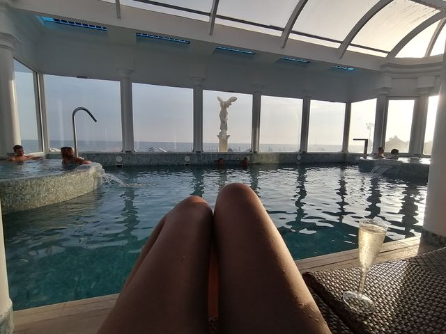 Legs, wine & spa