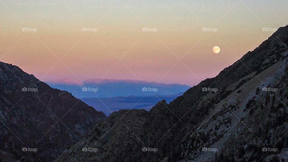 Moonrise over the Sierras