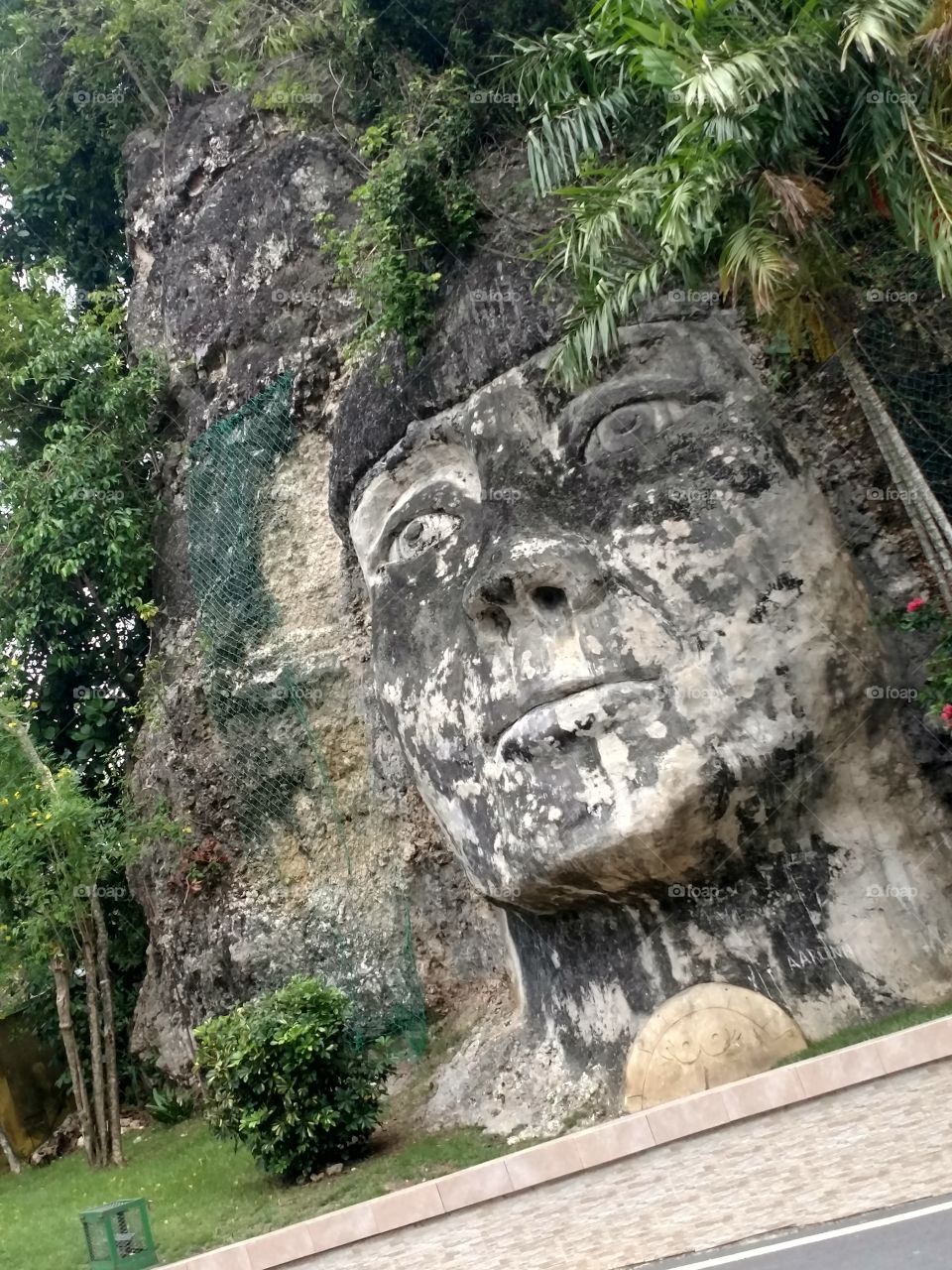 Native indian carving in the mountains PR.