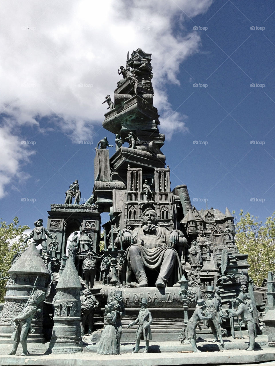 STATUE OFFERED BY THE RUSSIANS TO THE FRENCH