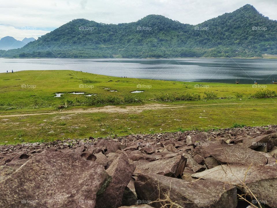 Beautiful lake view with mountains around, great place to relax and breathe fresh air
