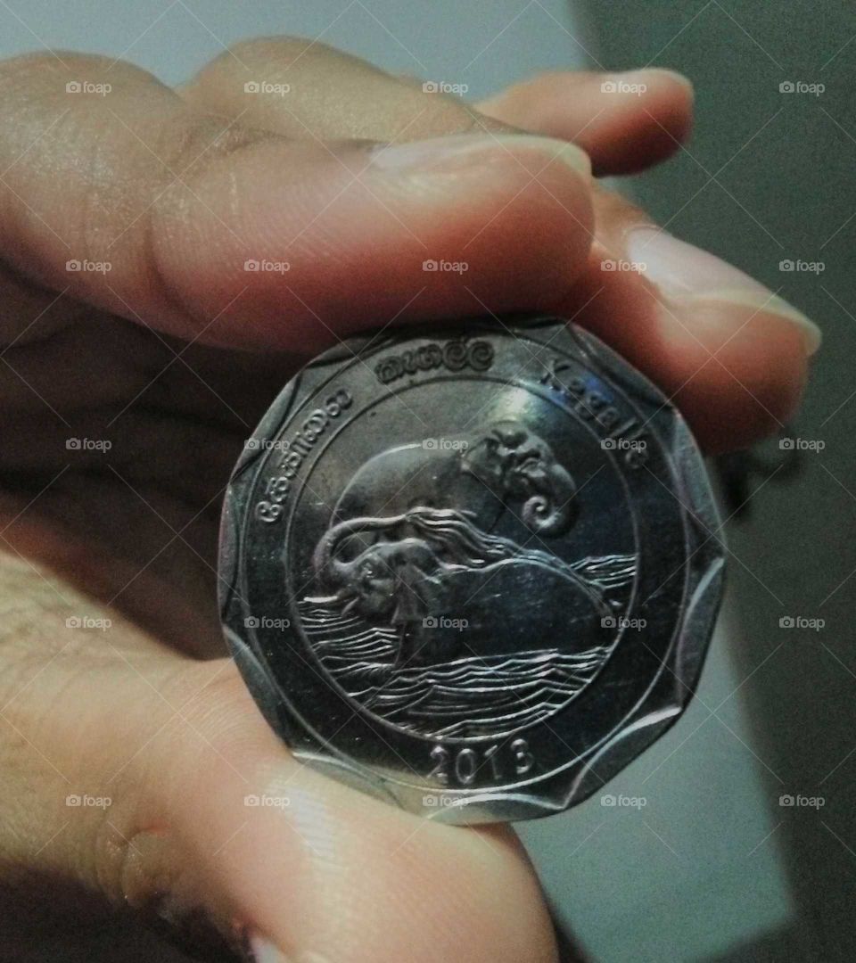 srilanka ten rupee coin