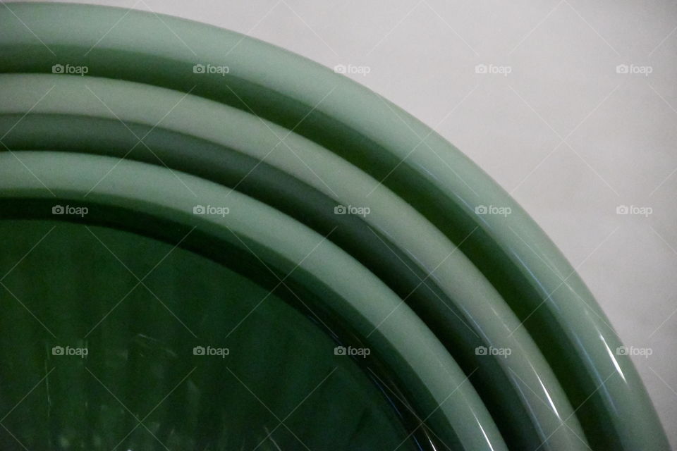 nesting green glass bowls