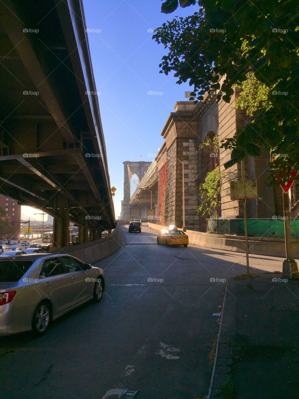 Commuting to Brooklyn over the bridge 