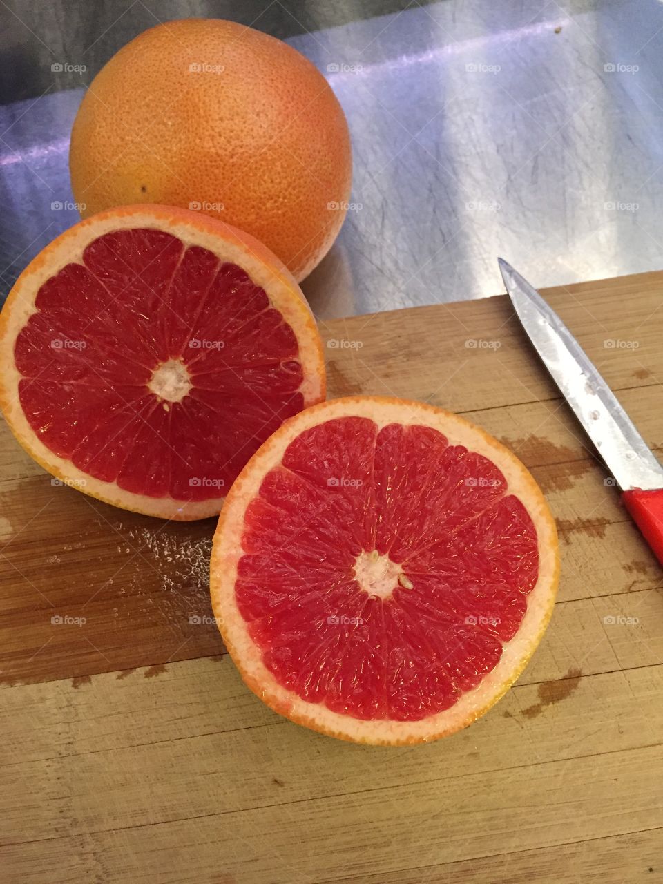 Fresh grapefruit 