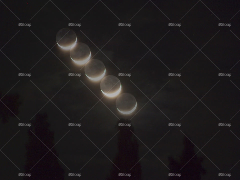 Moon rising sequence 