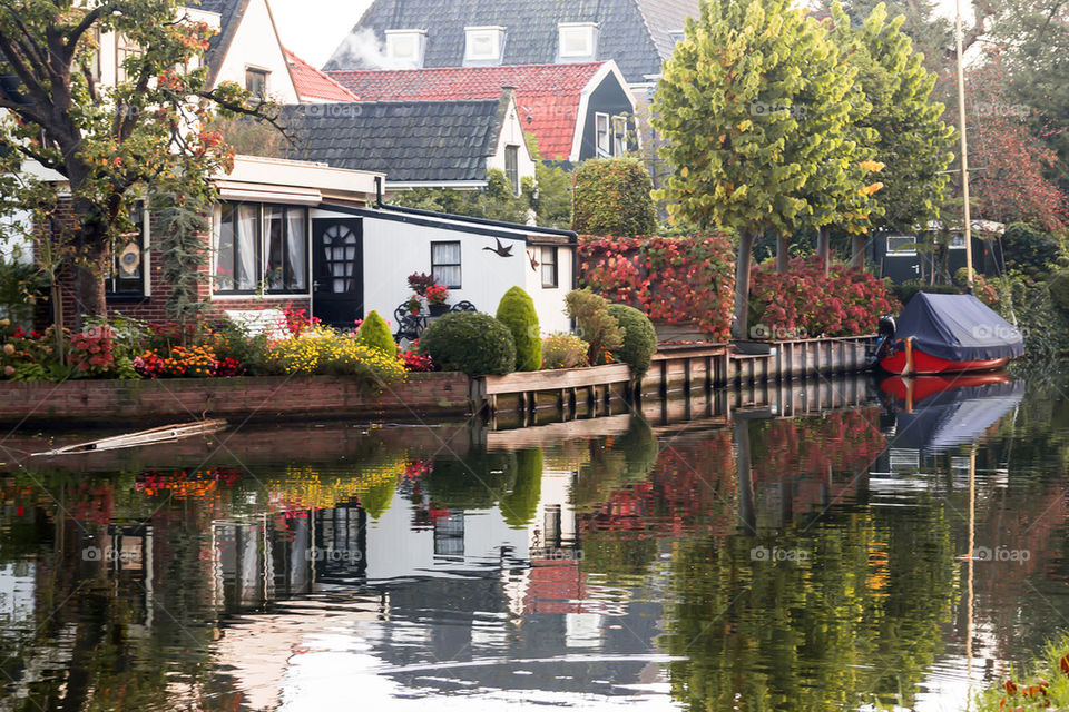 edam village