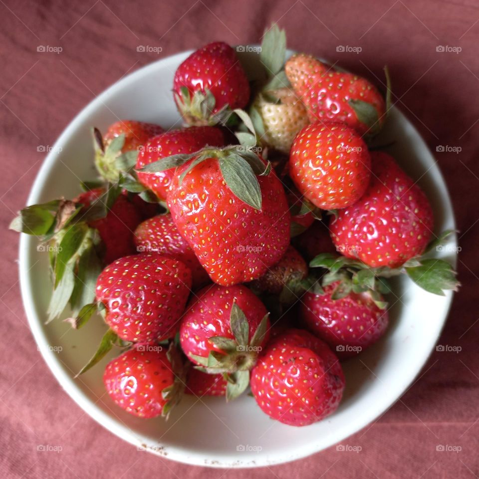 Strawberries are a source of the essential nutrient vitamin C which helps fight various viral and bacterial infections.